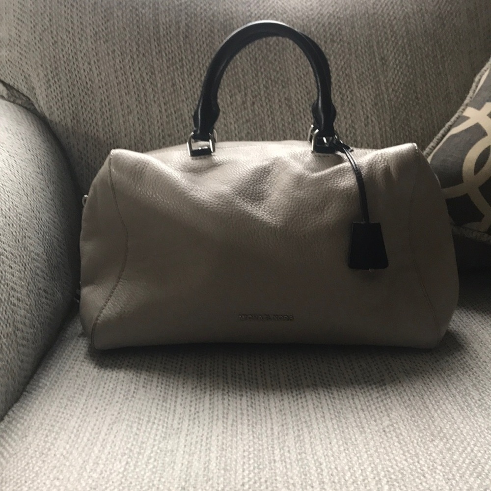 MIchael MK light Taupe/grey satchel with strap.